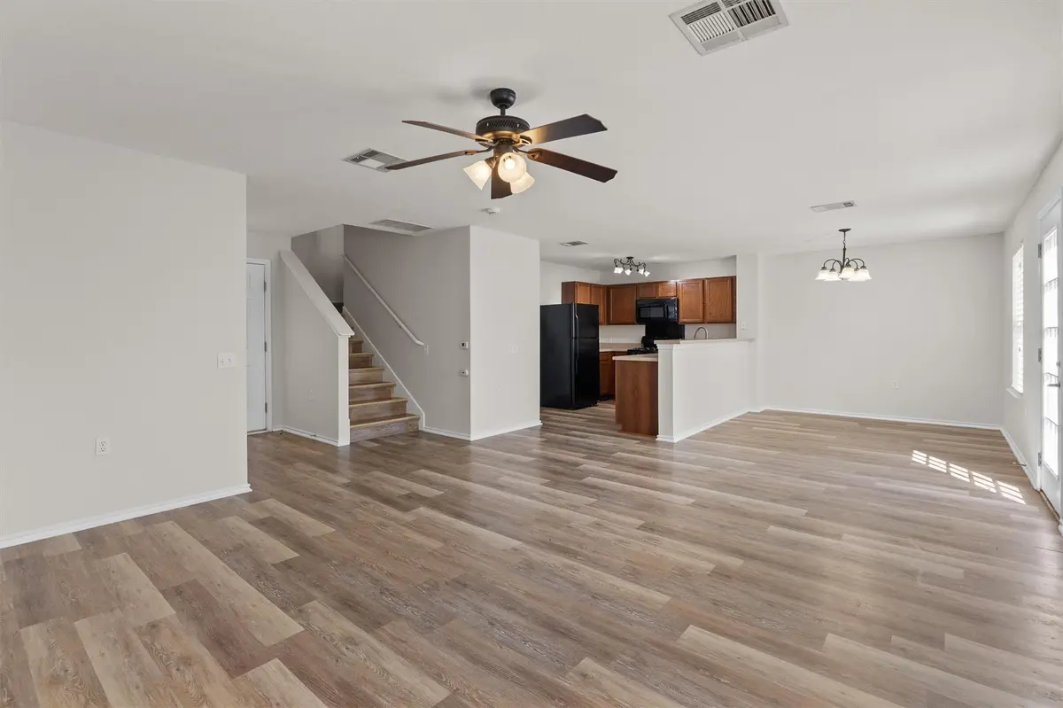 5825 Silver Screen DR, Austin, TX 78747