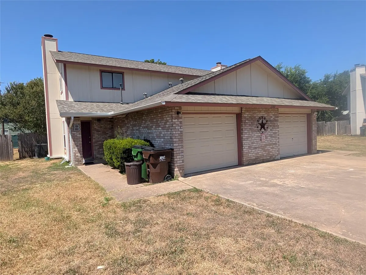 1201 Doreen CT #B, Round Rock, TX 78664