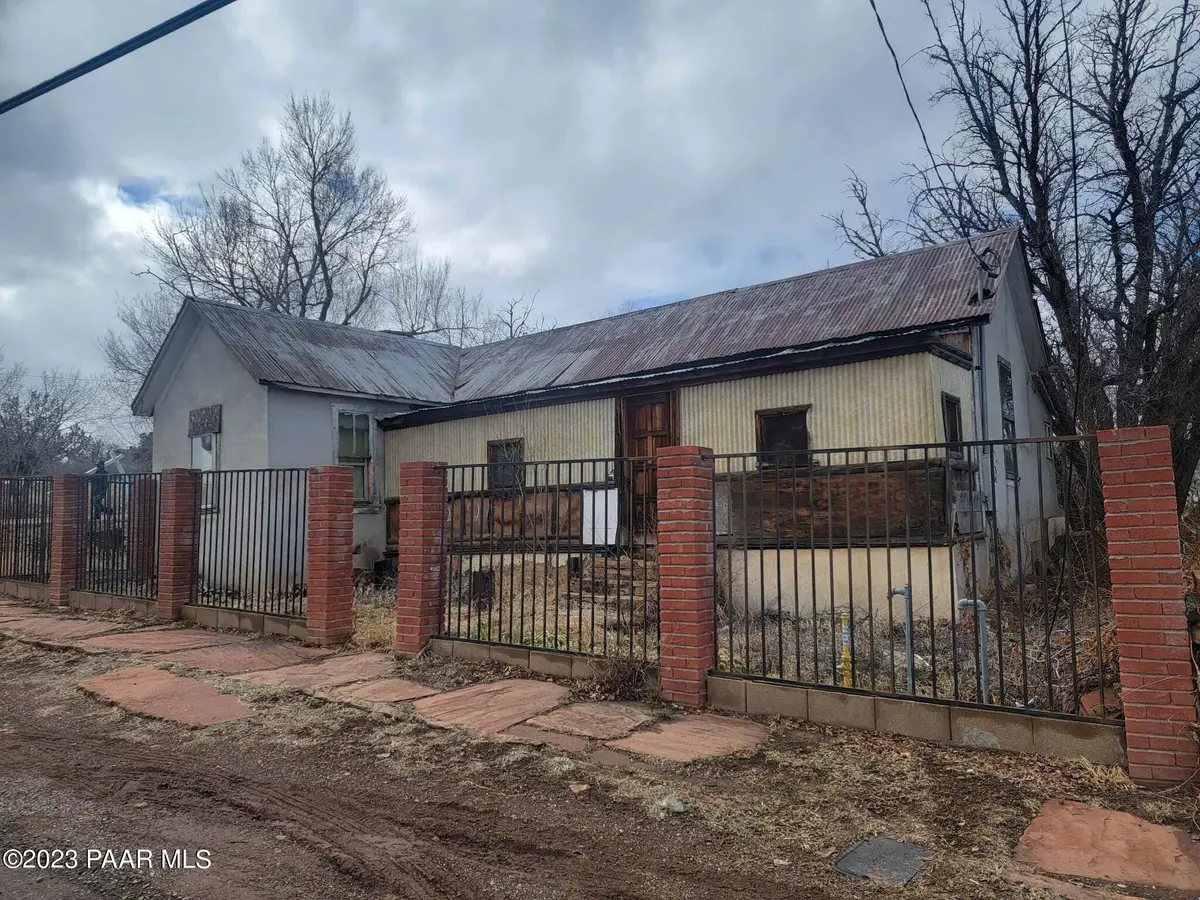 268 W Park AVE, Ash Fork, AZ 86320