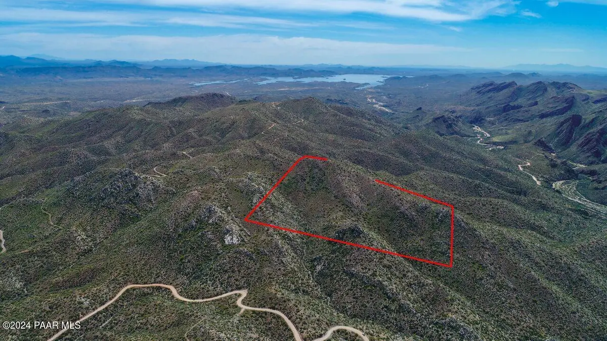 000 Champie Road RD, Morristown, AZ 85342