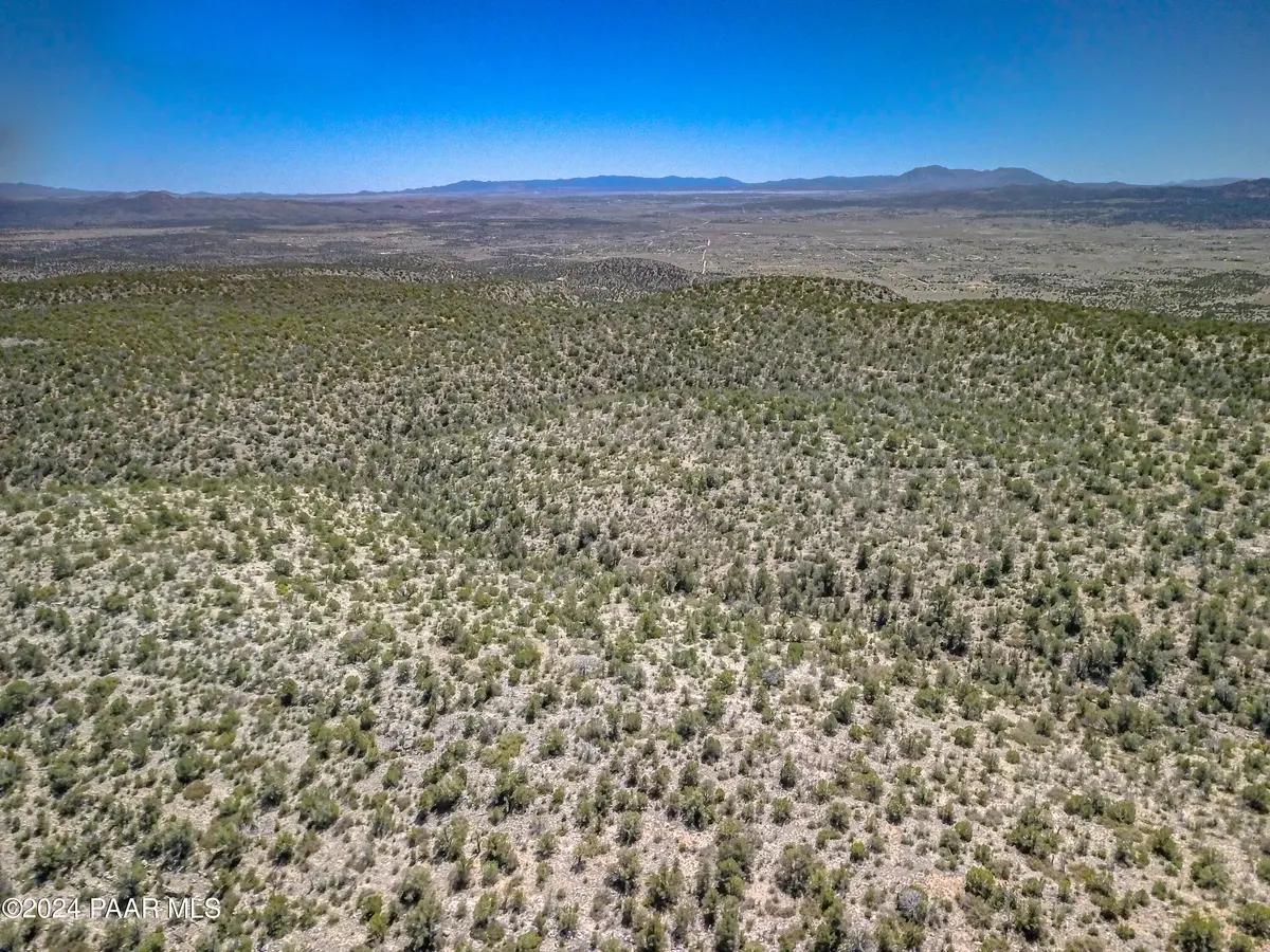 003r Xxxx, Paulden, AZ 86334