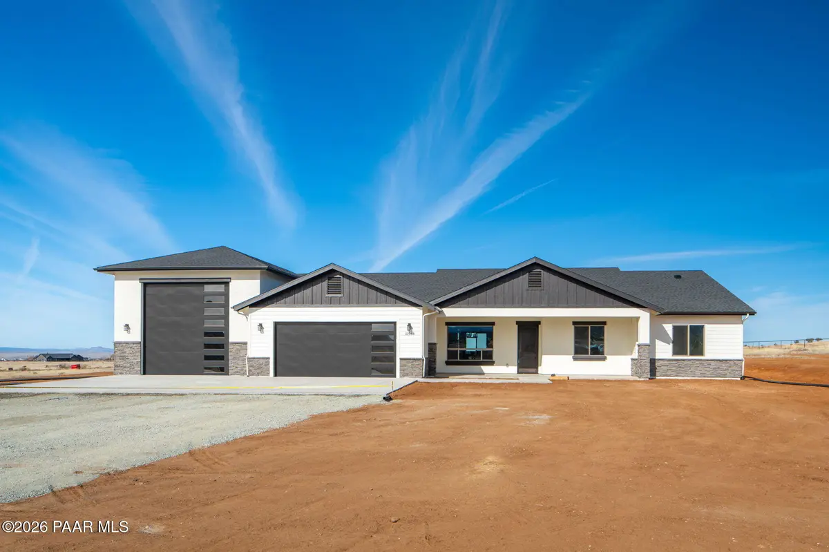 11938 N Hickory DR, Prescott Valley, AZ 86315