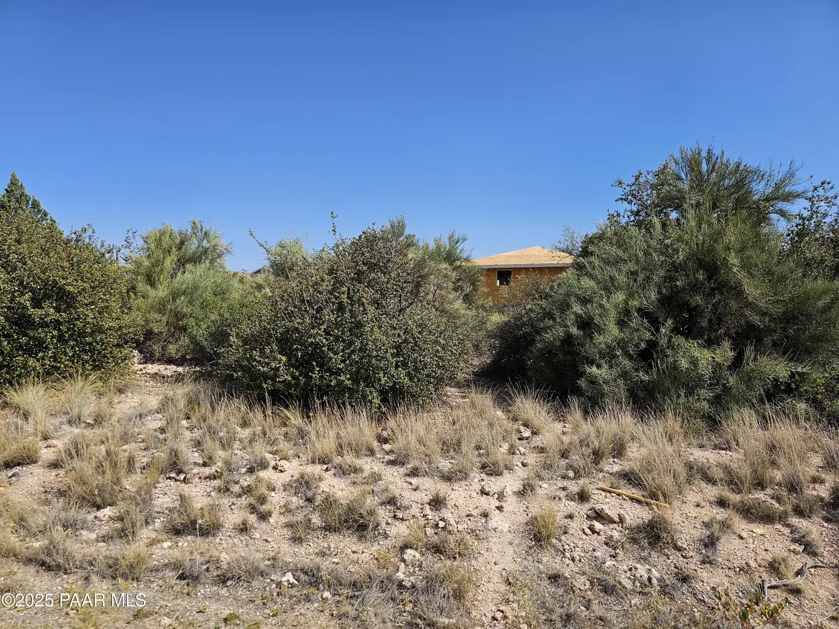 20654 E Bear Canyon RD, Mayer, AZ 86333