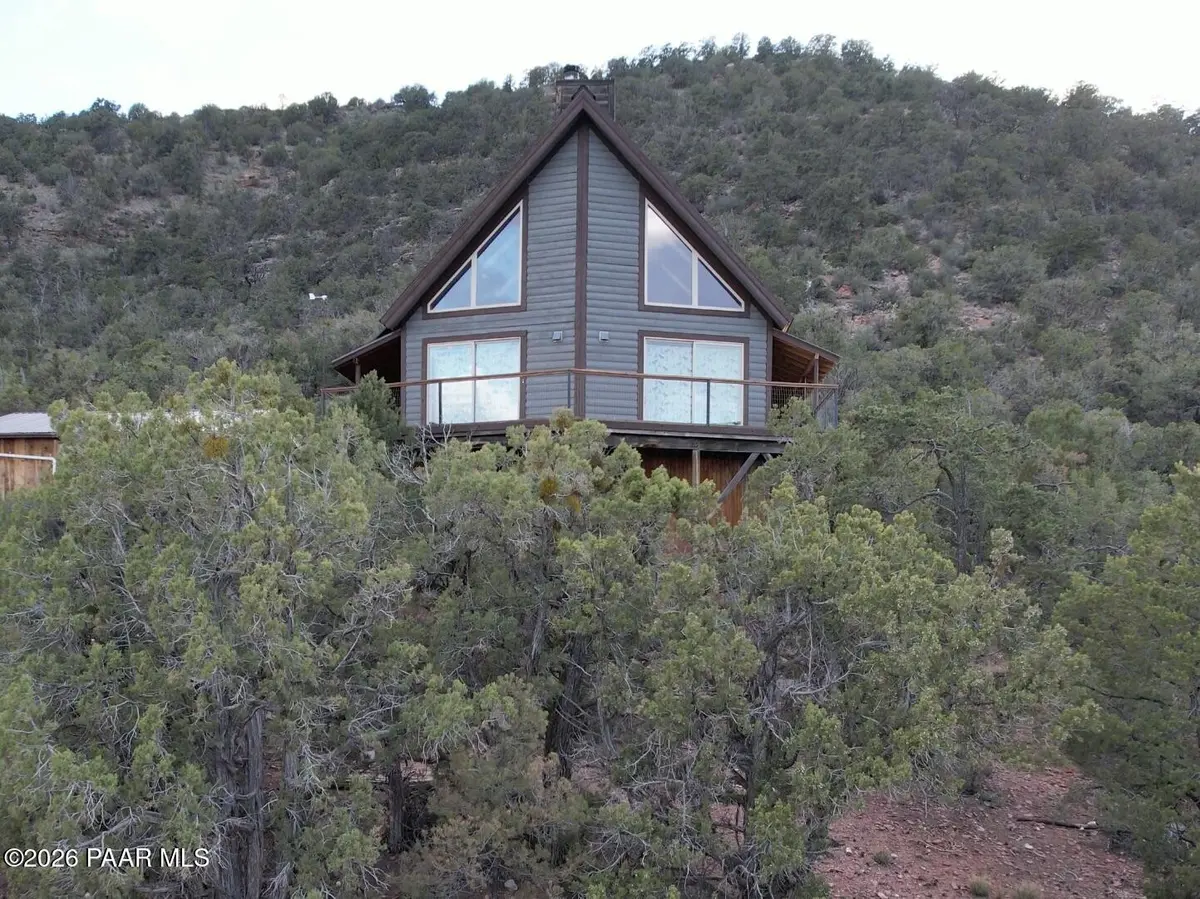 33867 W Whiskey River RD, Seligman, AZ 86337