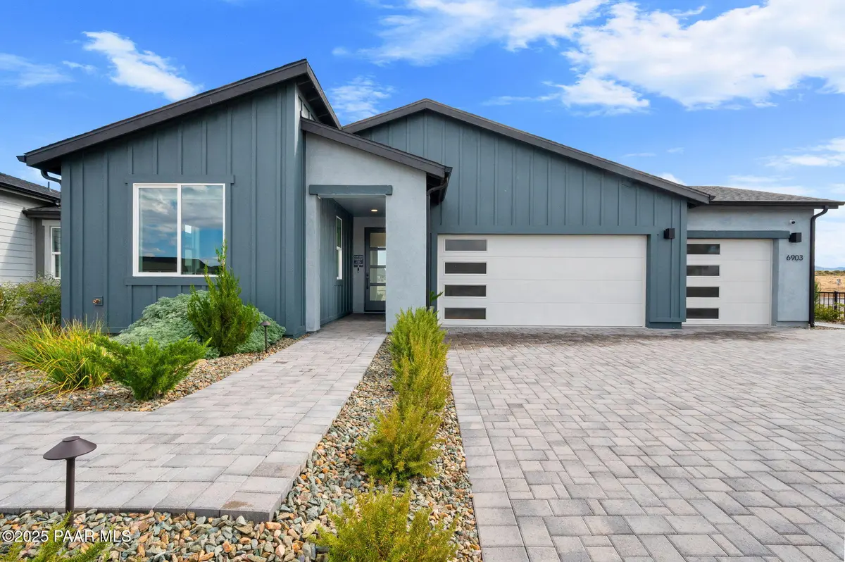 7458 E Bison RD, Prescott Valley, AZ 86315