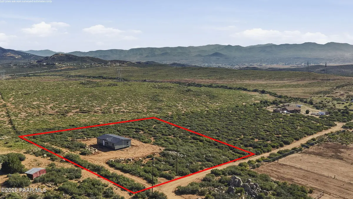 1048 N Upper Gold RD, Dewey-humboldt, AZ 86327