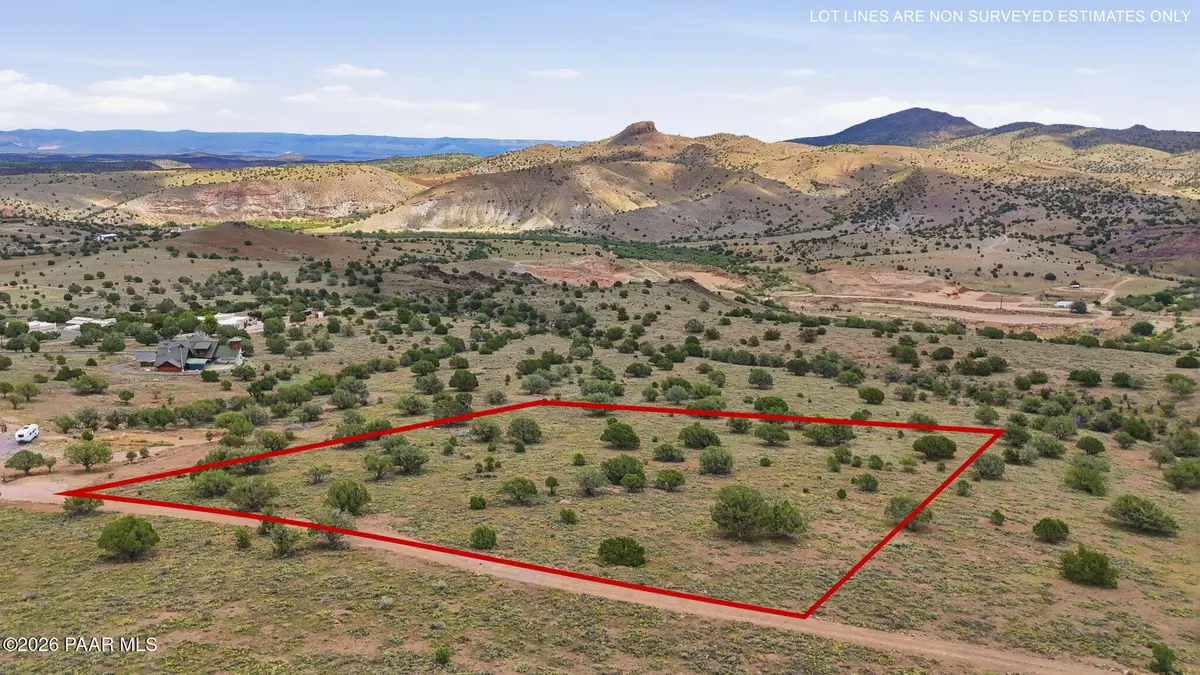 Na N Shivers LN, Paulden, AZ 86334