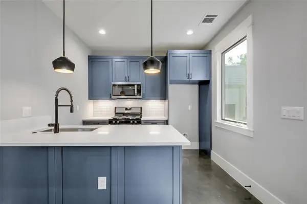 1903 Pennsylvania Ave #2, Austin, TX 78702