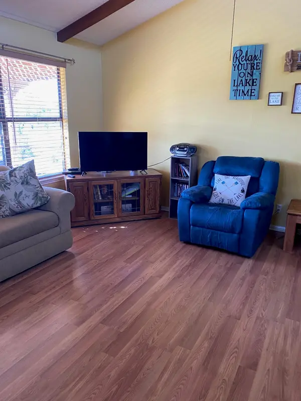 209 Crest DR, Kingsland, TX 78639