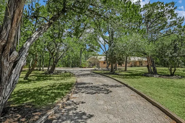 5645 Oak BLVD, Austin, TX 78735