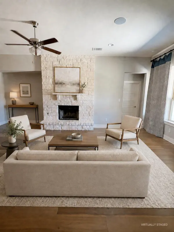 20420 Crested Caracara LN, Pflugerville, TX 78660