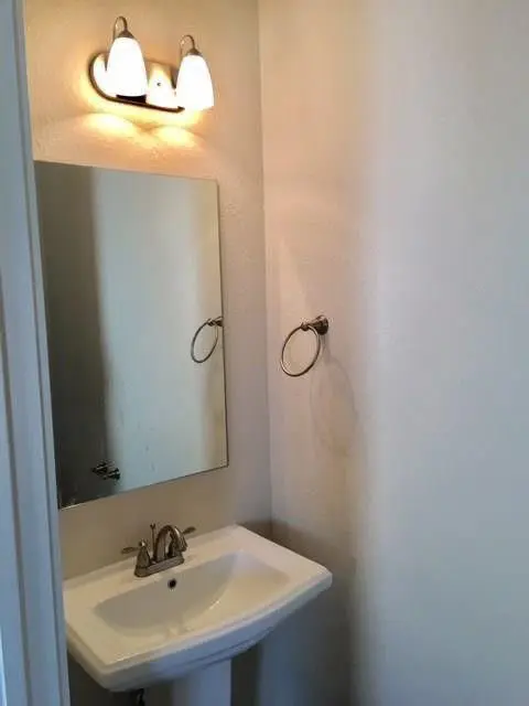 2213 Katy LN #A, Georgetown, TX 78626