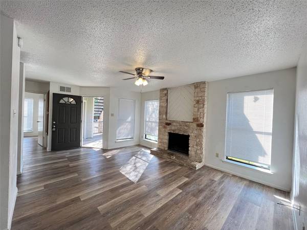 10616 Mellow Meadows DR #27A, Austin, TX 78750
