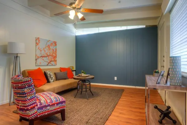 3011 Whitis Ave #204, Austin, TX 78705