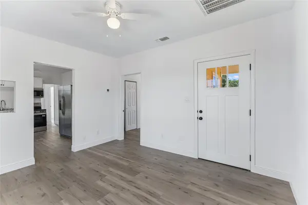 255 Foothill RD, Bastrop, TX 78602