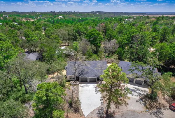 121 S Kanaio DR #A & B, Bastrop, TX 78602