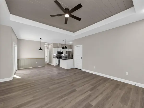 121 S Kanaio DR #A & B, Bastrop, TX 78602