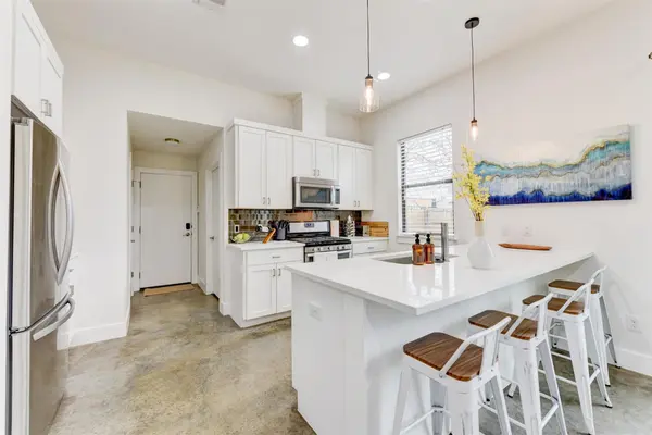 2501 E 4th ST #A, Austin, TX 78702