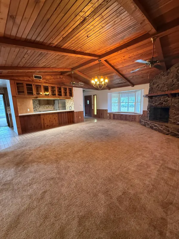 204 Circle C Ave, Fortdavis, TX 79734