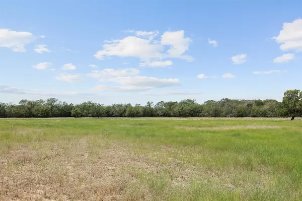Tract 2 FM 3158, Dale, TX 78616