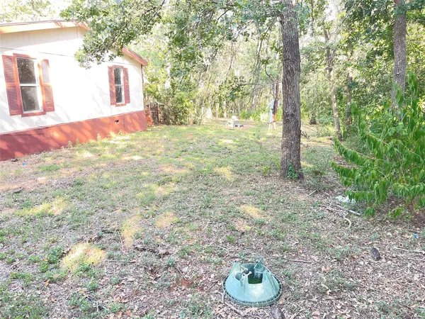 109 High View Ranch DR, Cedar Creek, TX 78612
