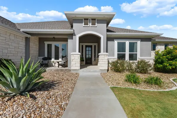 100 Honey Locust CV, Leander, TX 78641