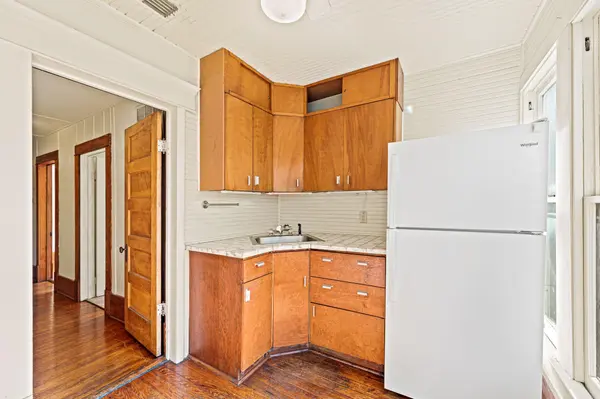 3205 Guadalupe ST #B, Austin, TX 78705