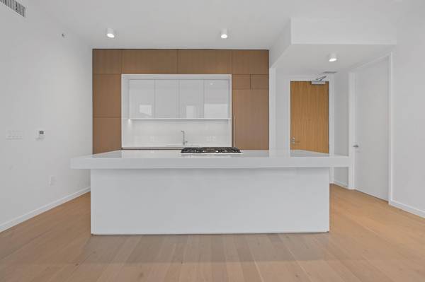 313 W 17th ST #2106, Austin, TX 78701