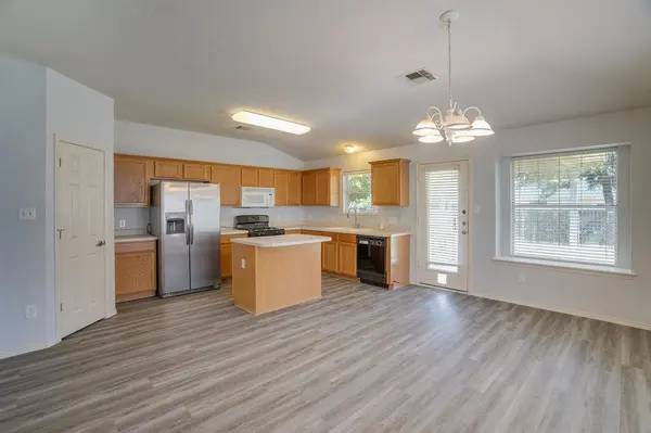 3310 Zinfandel LN, Leander, TX 78641