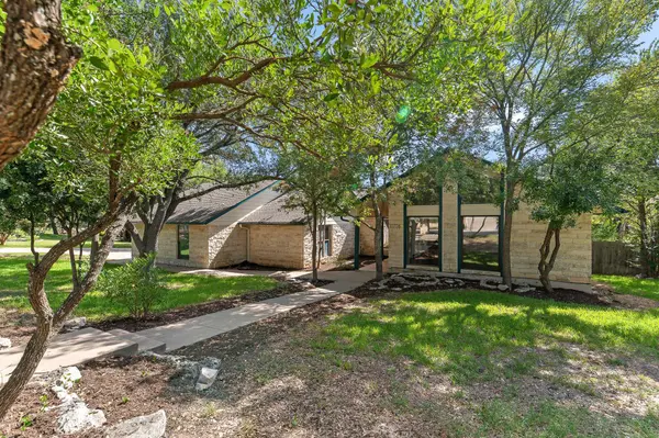 10706 Pickfair DR, Austin, TX 78750