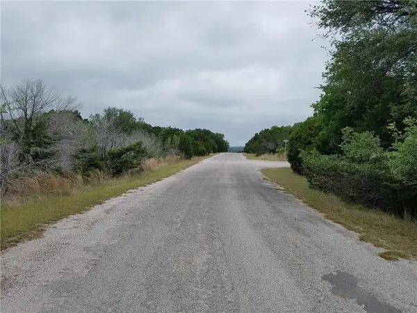 21705 Oxford DR, Lago Vista, TX 78645