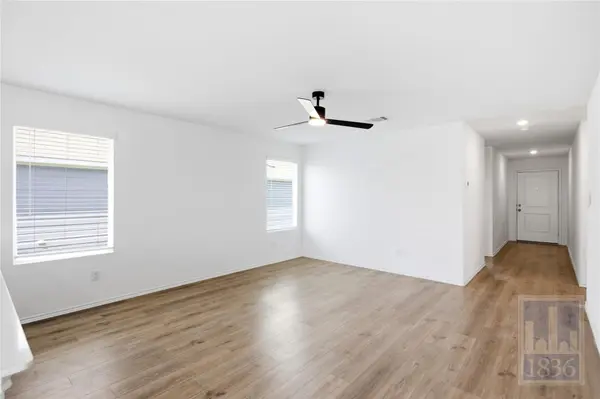 612 Clear Sky DR, Lockhart, TX 78644