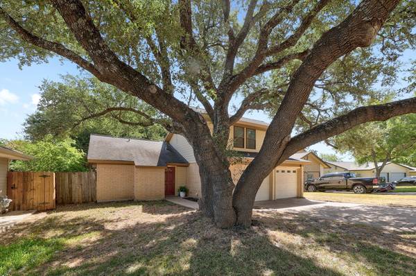 706 Milton CV, Leander, TX 78641