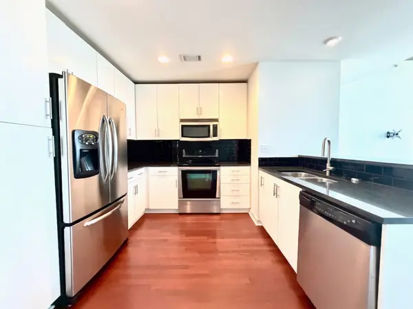 360 Nueces ST #4008, Austin, TX 78701