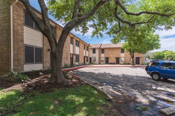 1207 Southport DR #108, Austin, TX 78704