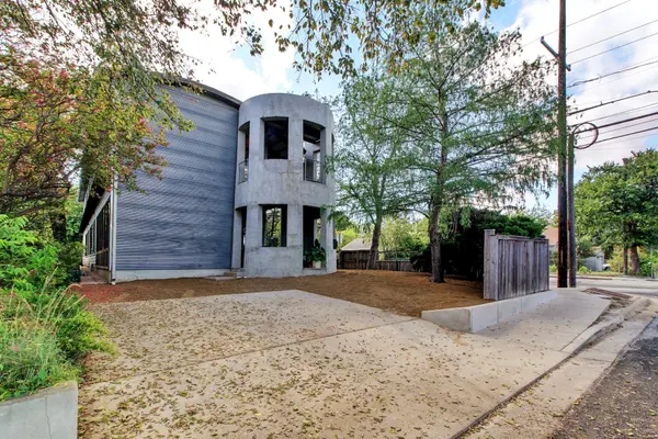 1308 W North Loop BLVD W #B, Austin, TX 78756