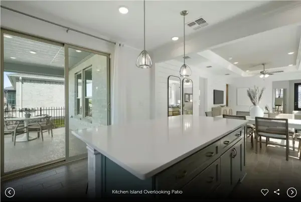 1104 Martingale ST, Georgetown, TX 78633