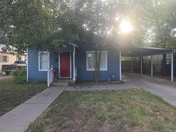 804 Lexington ST, Taylor, TX 76574