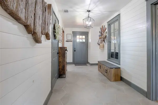 2666 County Road 247, Moulton, TX 77975