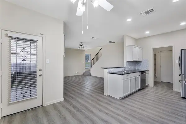 2044 Nestlewood DR, Austin, TX 78754