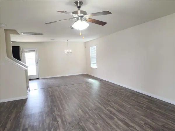 103 Hawkins CT, Hutto, TX 78634