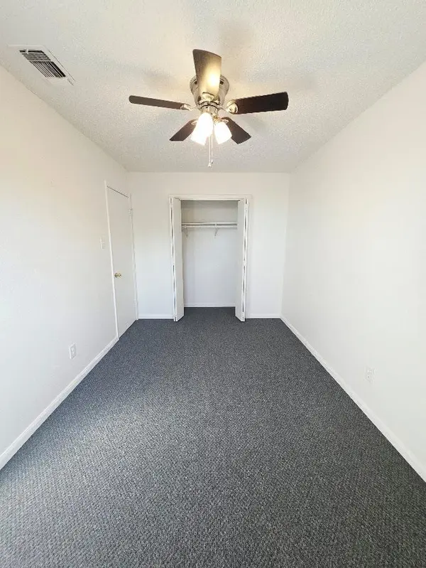 100 Quail Run RD #5, Martindale, TX 78655