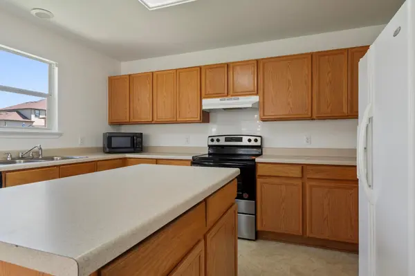 2207 Kuykendall DR, Georgetown, TX 78626