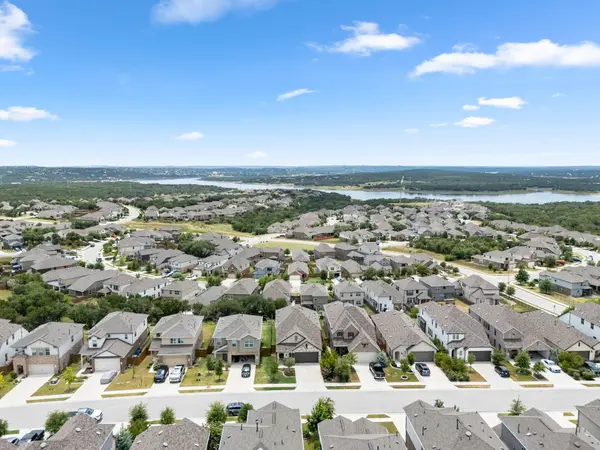 8009 Copper Prairie BND, Lago Vista, TX 78645