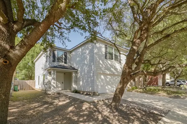 6812 Doyal DR, Austin, TX 78747