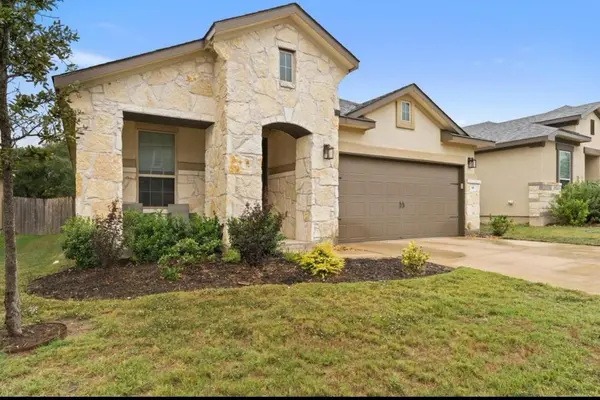 141 Hunts Link RD, Dripping Springs, TX 78620