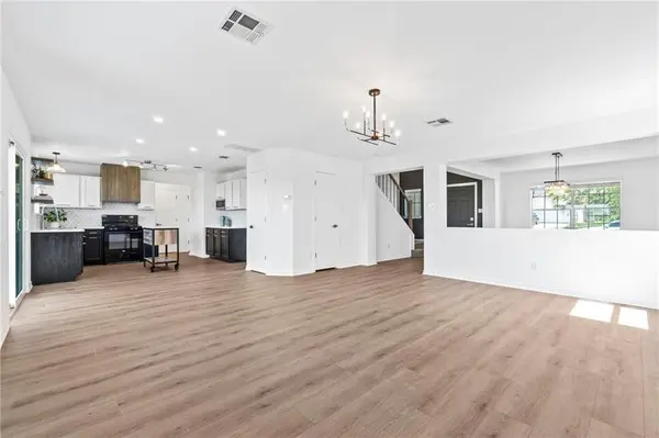 329 Prairie Verbena DR, Kyle, TX 78640