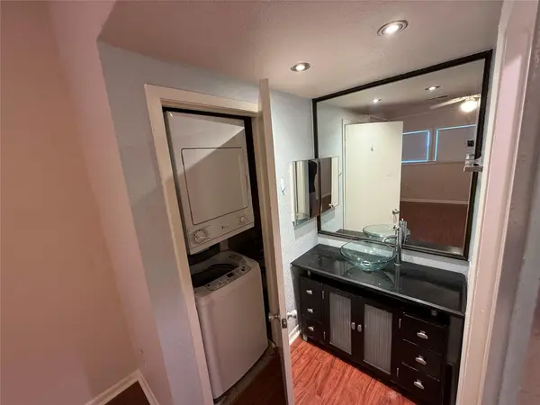 2311 Nueces ST #203, Austin, TX 78705