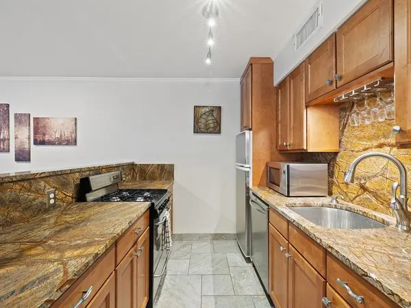 505 W 7th ST #115, Austin, TX 78701
