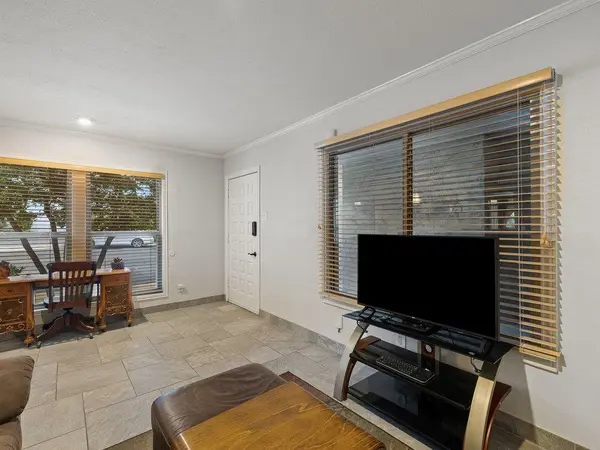 505 W 7th ST #115, Austin, TX 78701